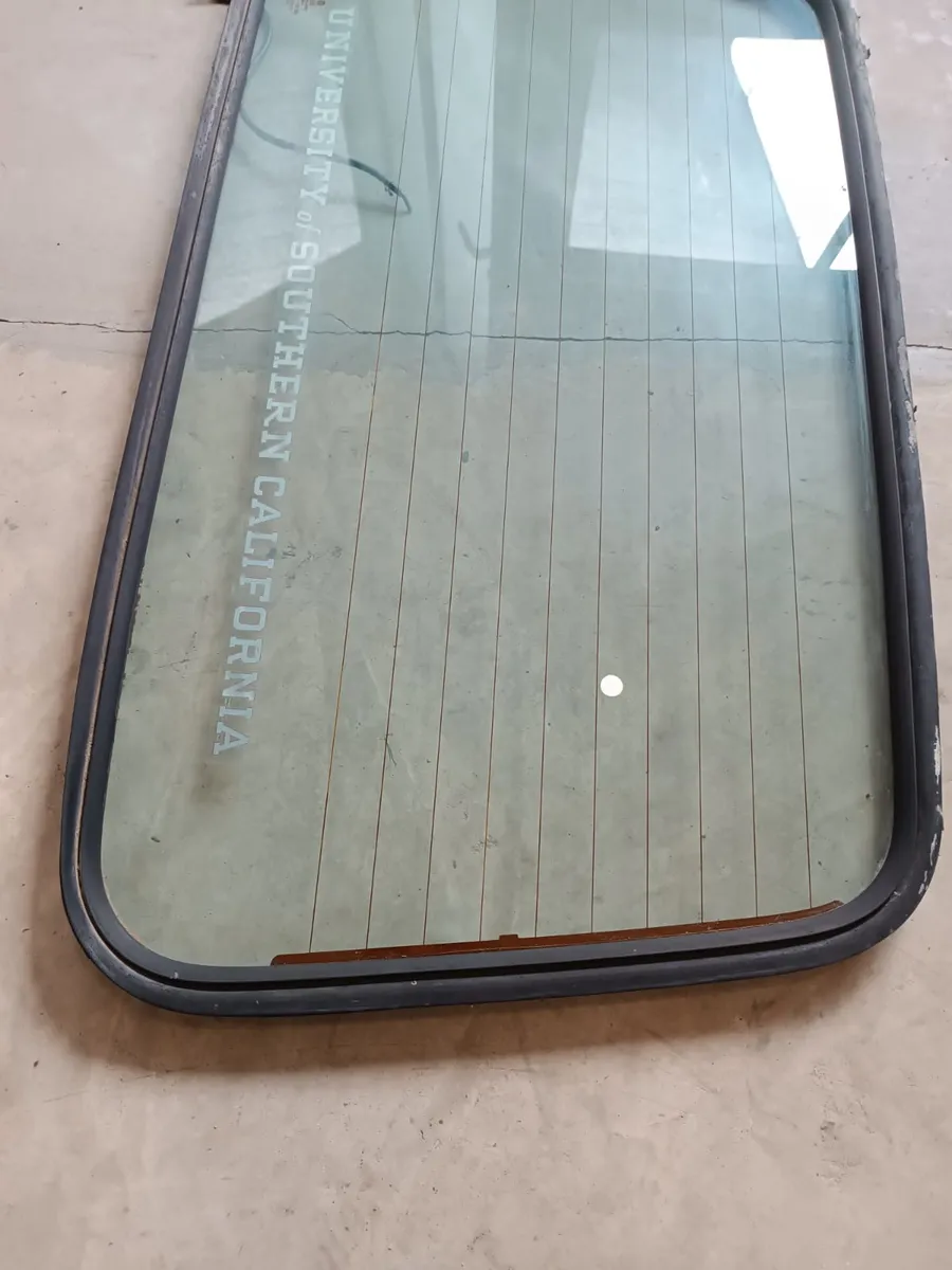 Medallon para Cabriolet MK1 — foto 2 de 4