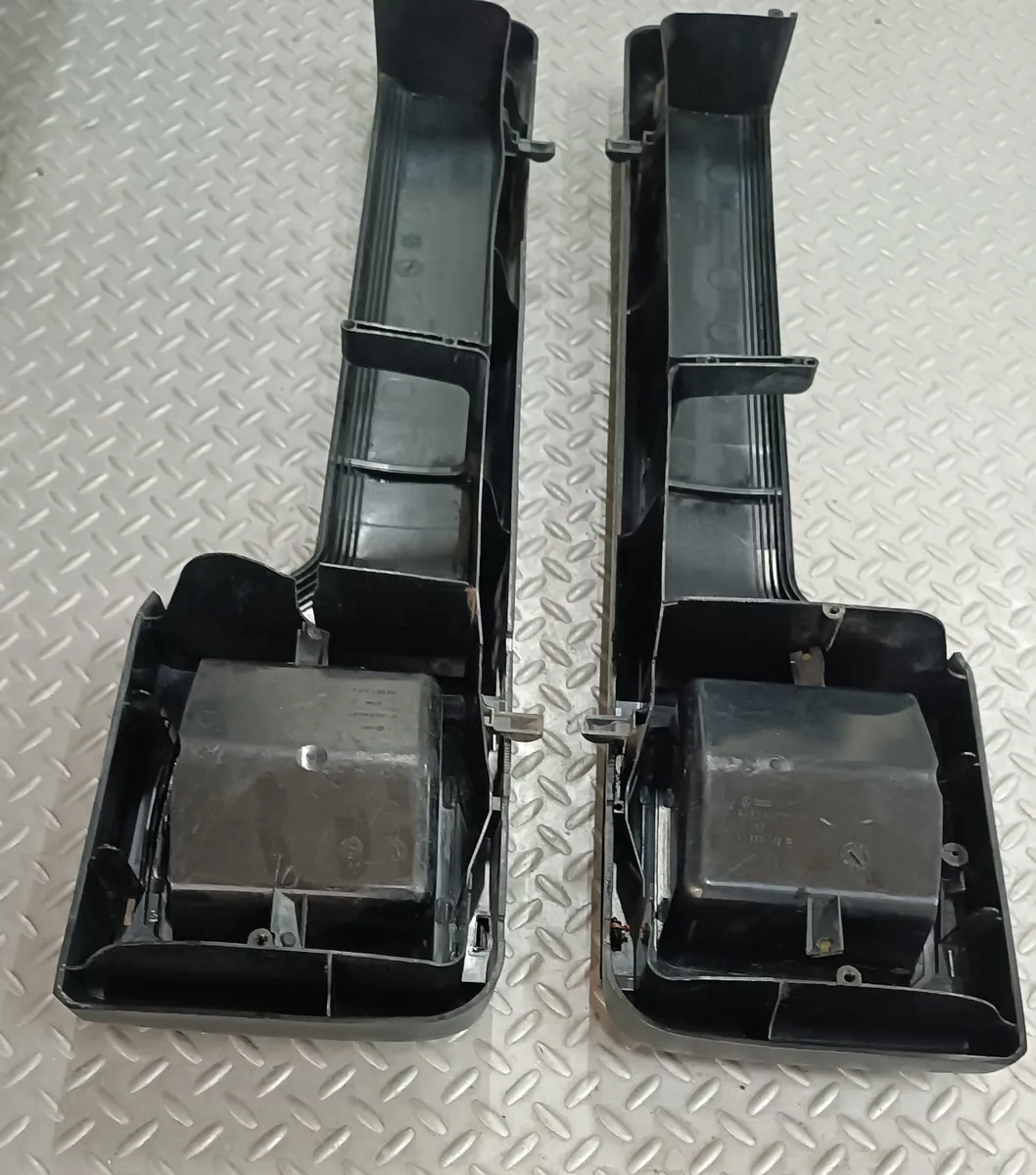 Revisteros para puertas de MK2 — foto 4 de 8