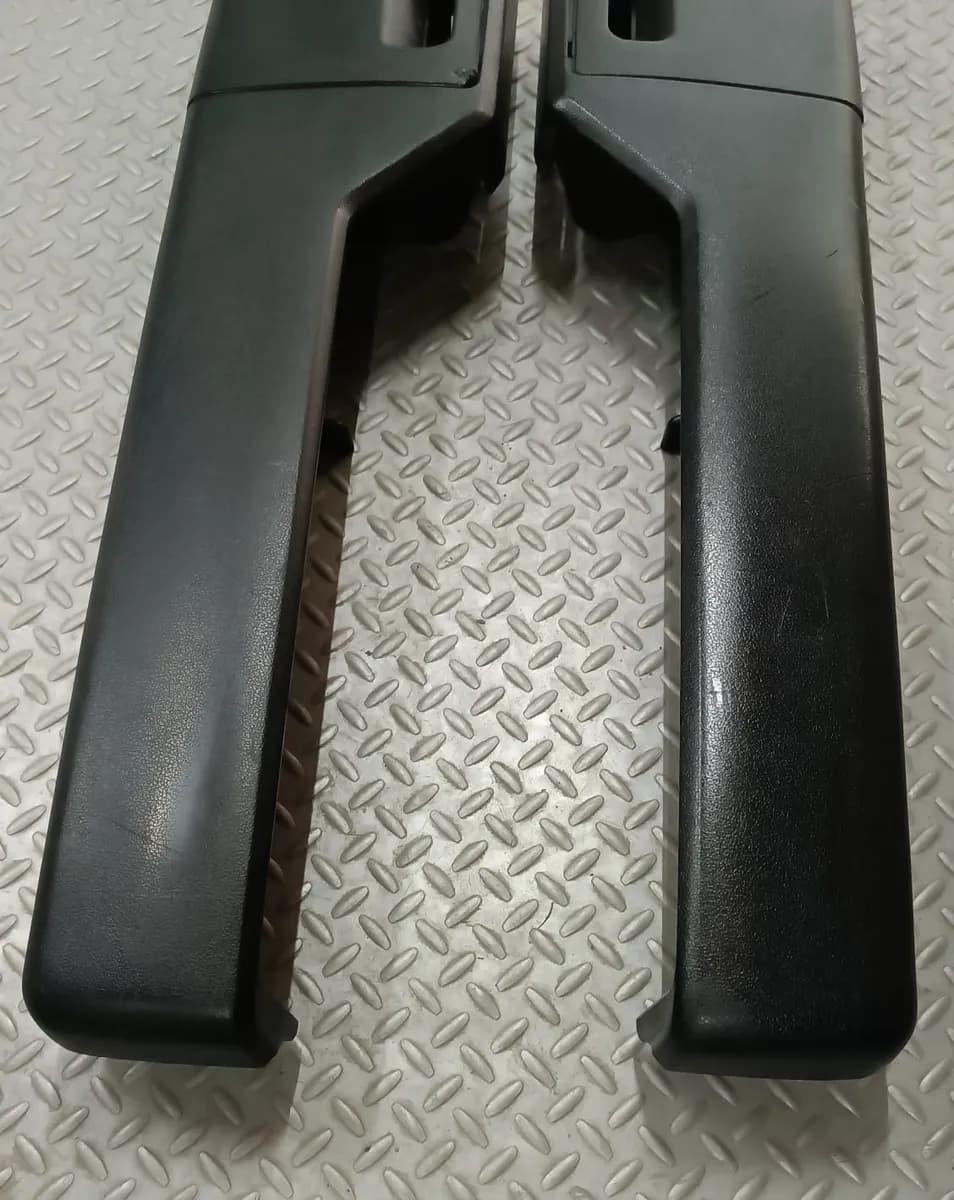 Revisteros para puertas de MK2 — foto 5 de 8