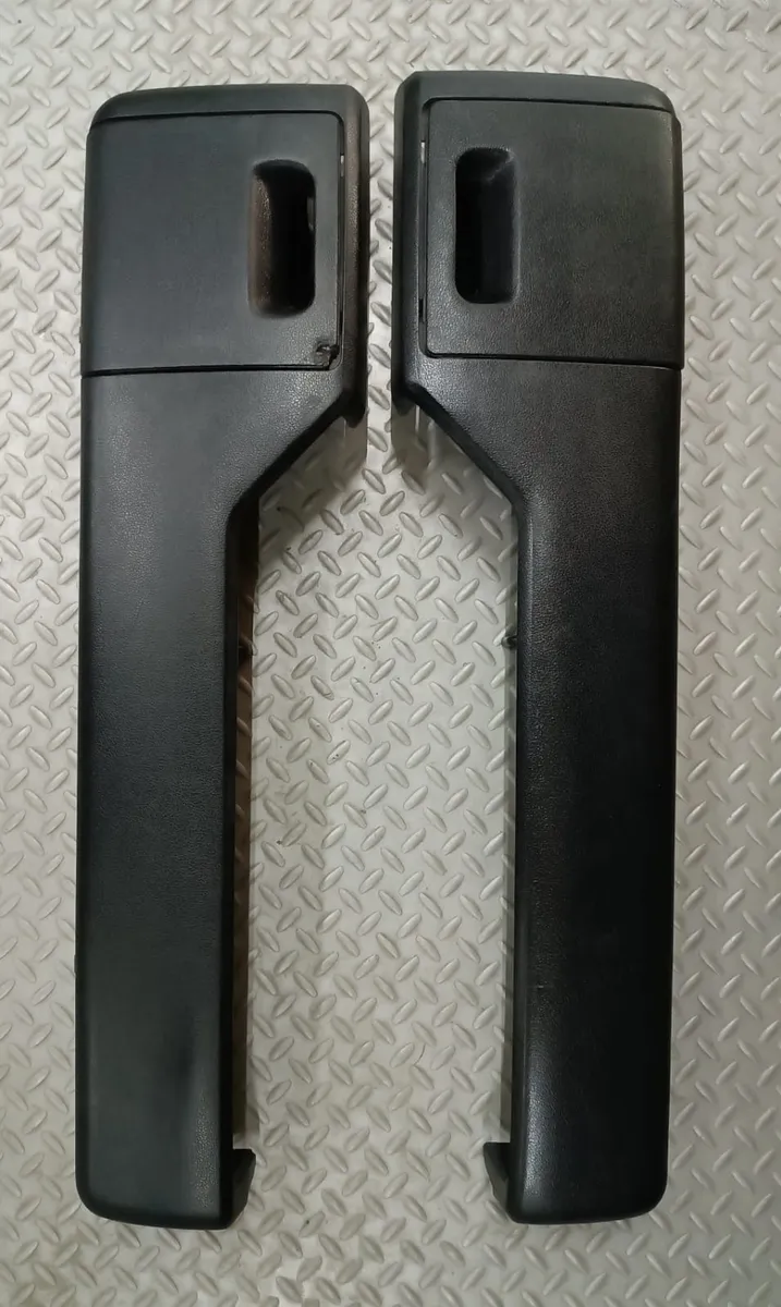 Revisteros para puertas de MK2 — foto 6 de 8