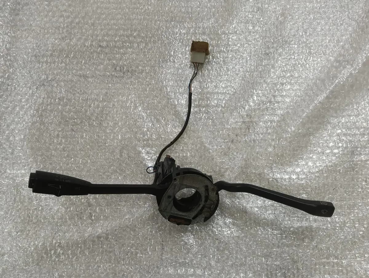 Palanca de direccionales y limpiaparabrisas para MK1 — foto 1 de 4