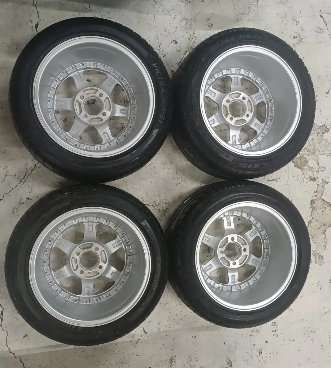 Rines nuevos 15 4 en 100 con llantas nuevas — foto 3 de 7