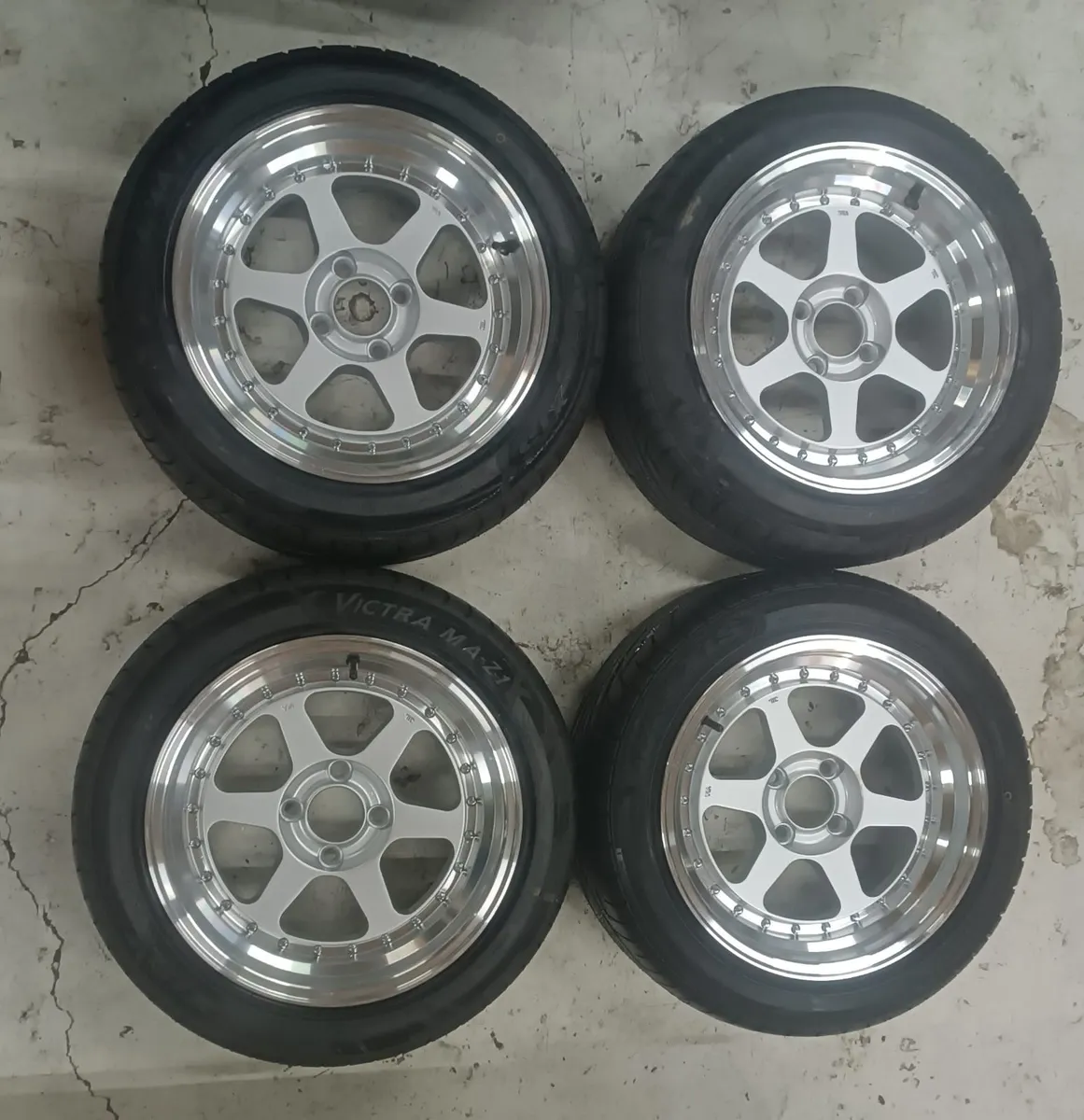 Rines nuevos 15 4 en 100 con llantas nuevas — foto 6 de 7