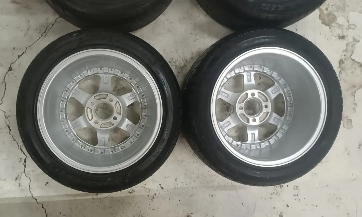 Rines nuevos 15 4 en 100 con llantas nuevas — foto 7 de 7