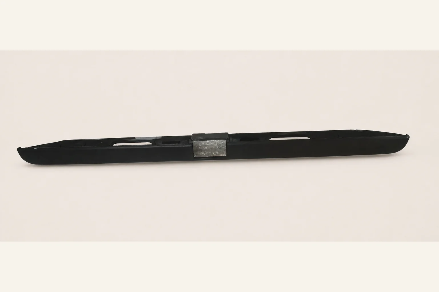 Moldura de cajuela para luces de placa de golf Mk2 — vista editorial