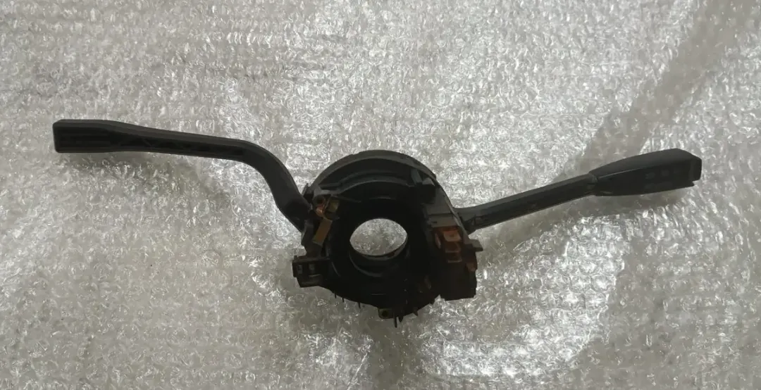 Palancas de limpiaparabrisas y direccionales para MK1 y MK2 — foto 4 de 4