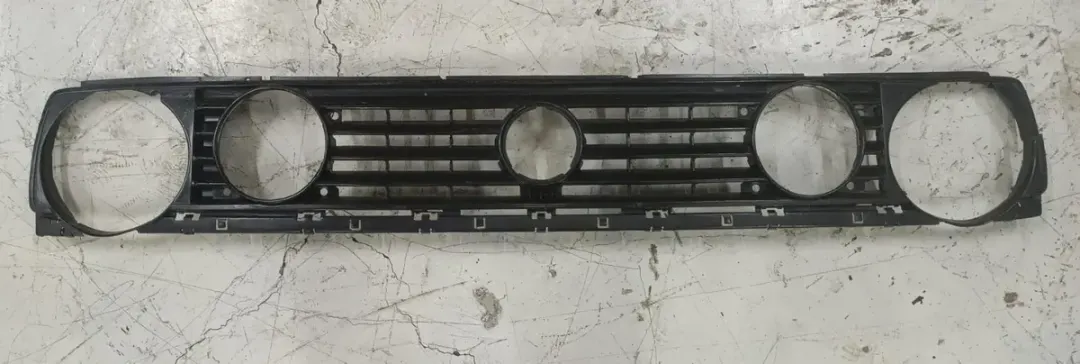 Parrilla genérica para Golf MK2 — foto 1 de 6