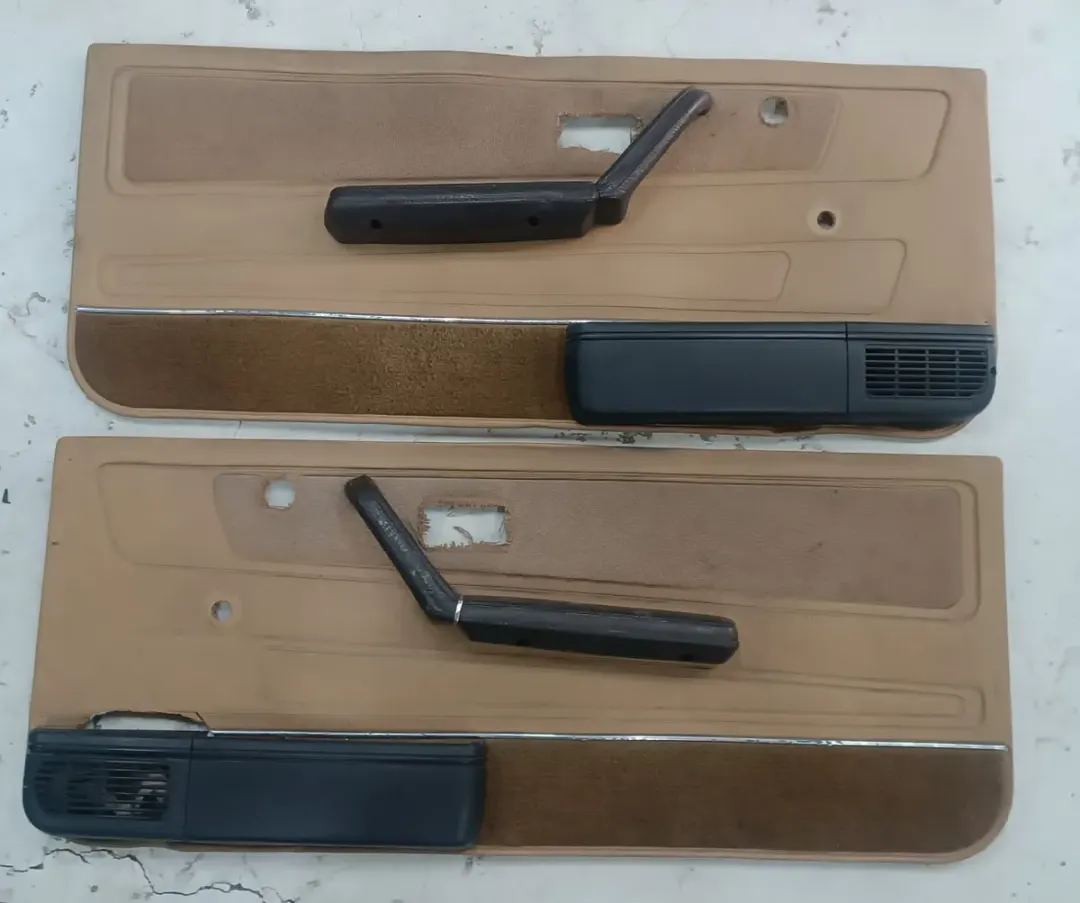 Set de tapas de puerta para MK1 2 puertas — foto 1 de 5