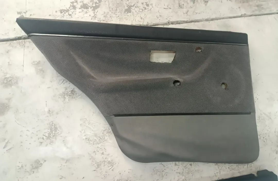 Tapa de puerta trasera izquierda para MK2 4 puertas — foto 3 de 4