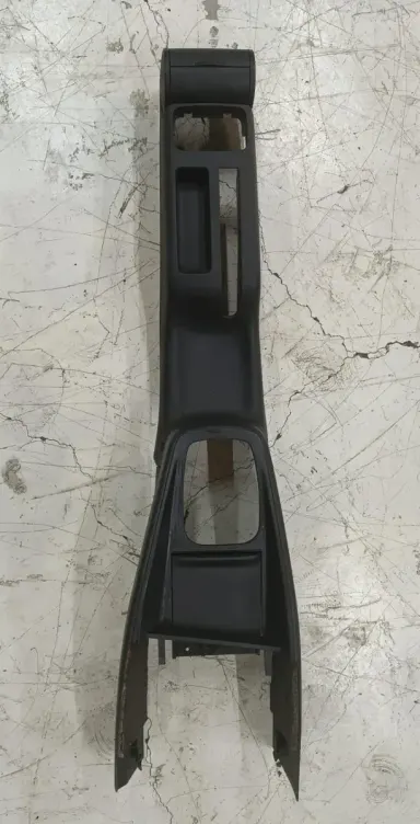 Consola para Jetta o Golf MK4 — foto 1 de 3