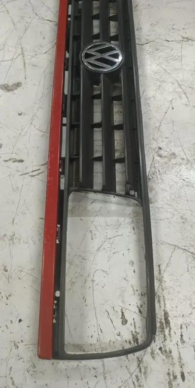 Parrilla genérica para Jetta MK2 — foto 2 de 6