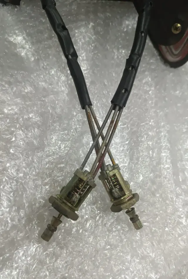 Espejos retrovisores de chicote para MK2 — foto 5 de 5