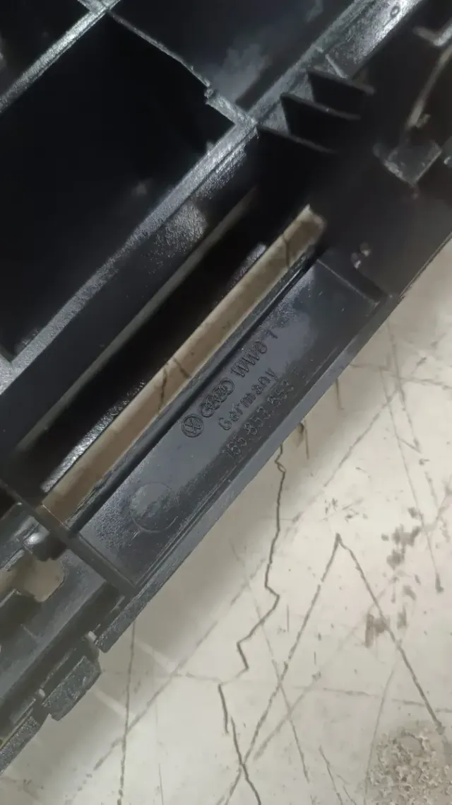 Parrilla original para Jetta MK2 — foto 7 de 8